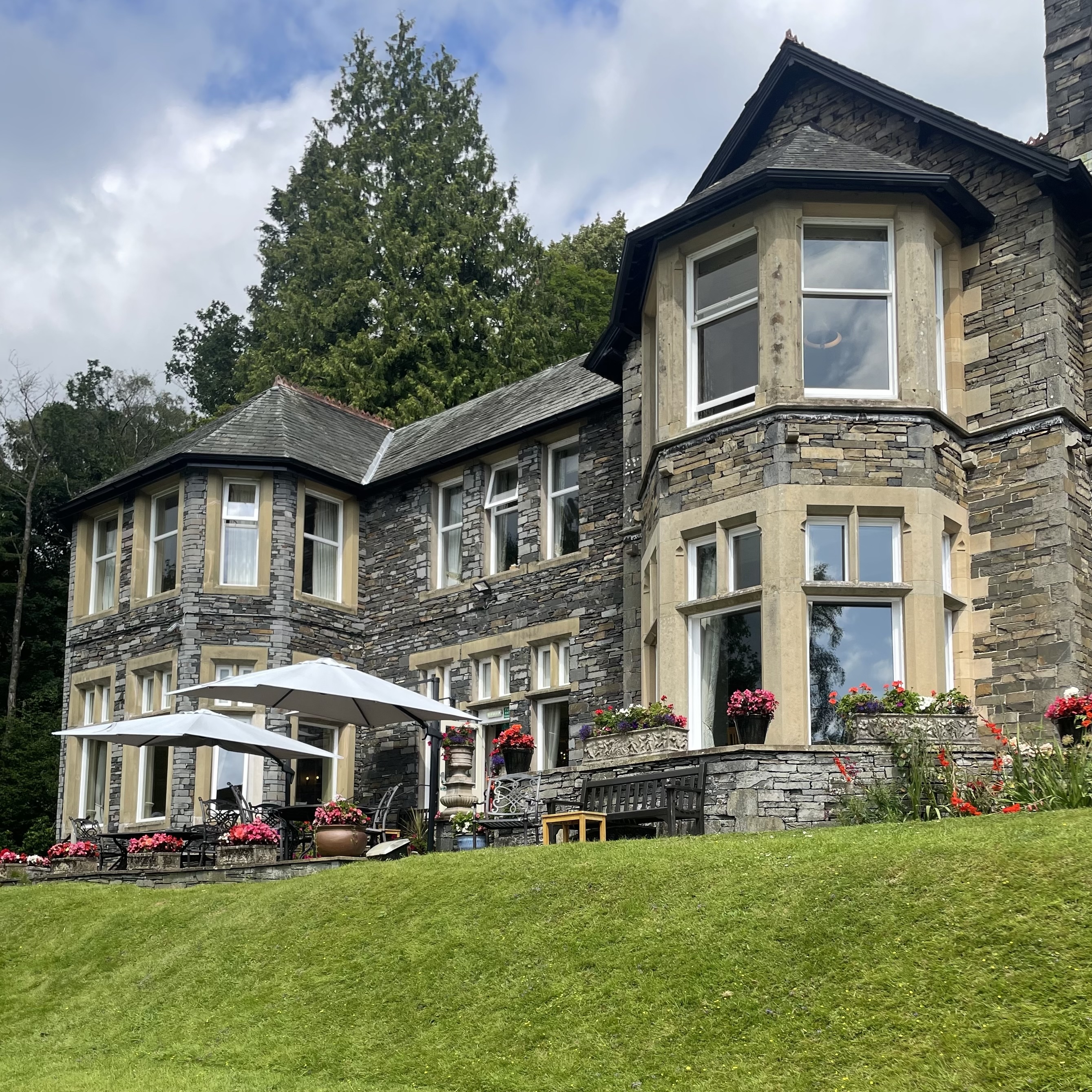 Merewood Country House Hotel where Craig Smith is recommended wedding pianist